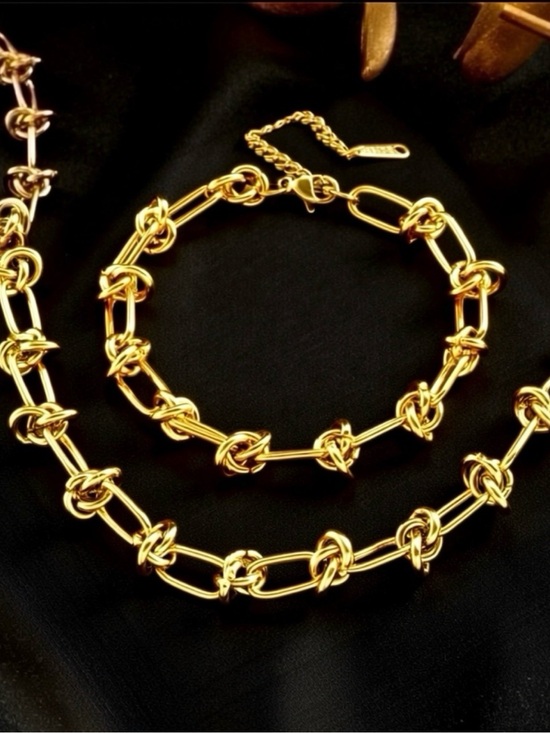 Jewelry - 18k Gold plated chunky Necklace & bracelet Elegant Women's Jewelry